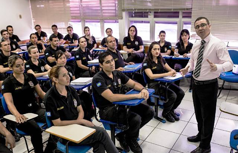 Acadepol abre edital para credenciamento de docentes