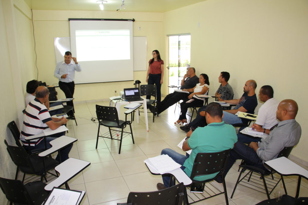 DIRETORES DE SUB SEDES DISCUTEM  MUDANÇAS NO ESTATUTO DA PJC