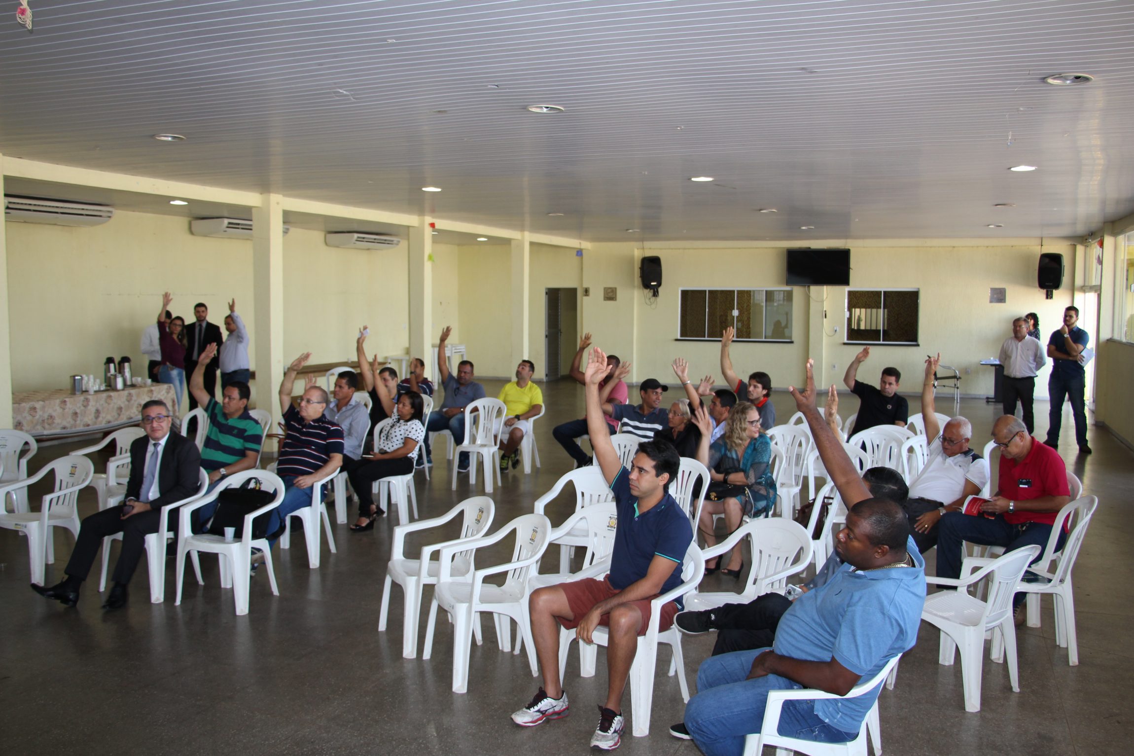 SINDICALIZADOS APROVAM PRESTAÇÃO DE CONTAS DO SINPOL-MT