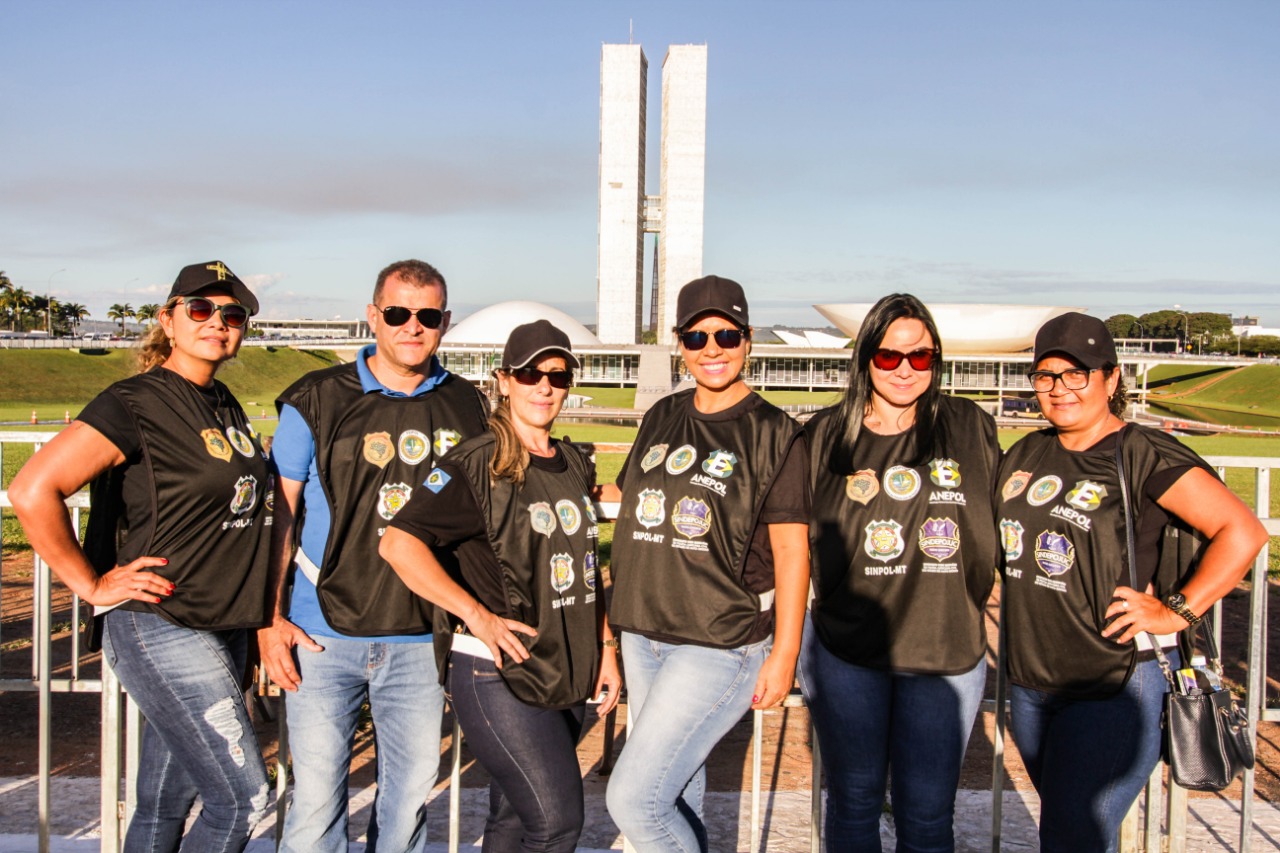 MANIFESTANTES RETORNAM APÓS PROTESTO EM BRASÍLIA